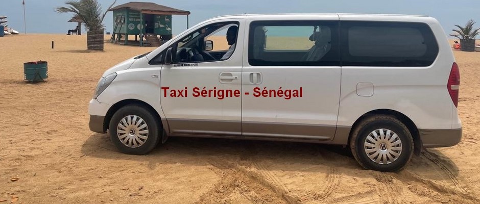 Taxi au Sénégal et à Dakar : Sérigne. Minibus Hyundai de 8 places, récent et bien entretenu.